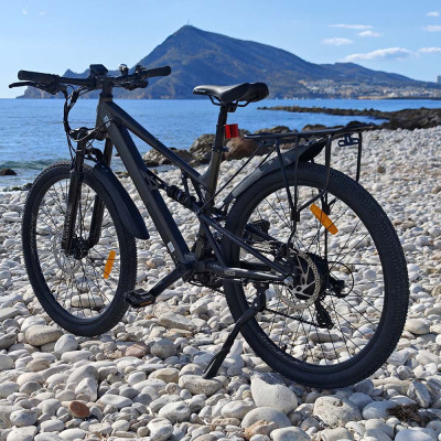 Paseo en bicicleta eléctrica