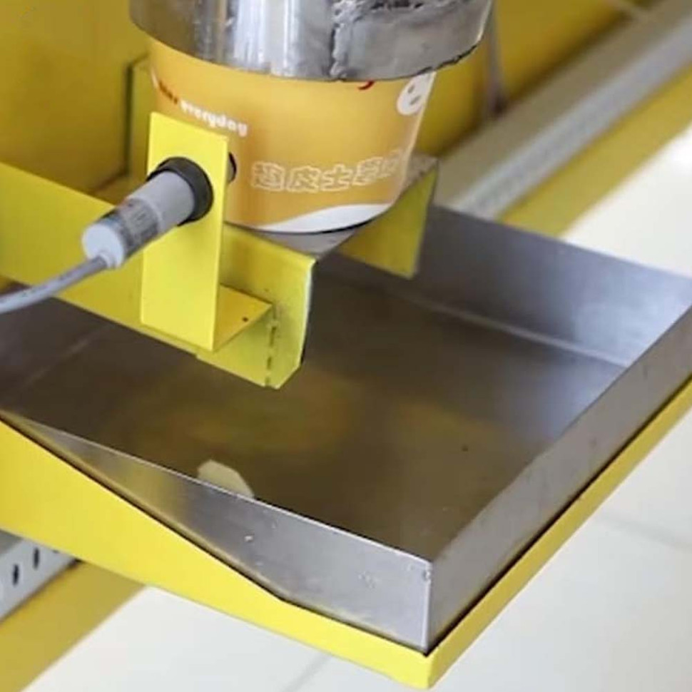 Vending machine for French fries